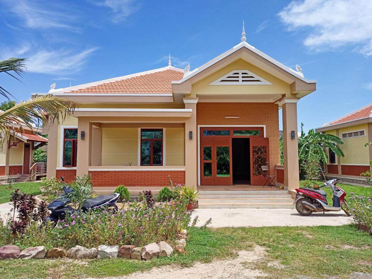 Hostel Karma Traders Kampot Exterior foto