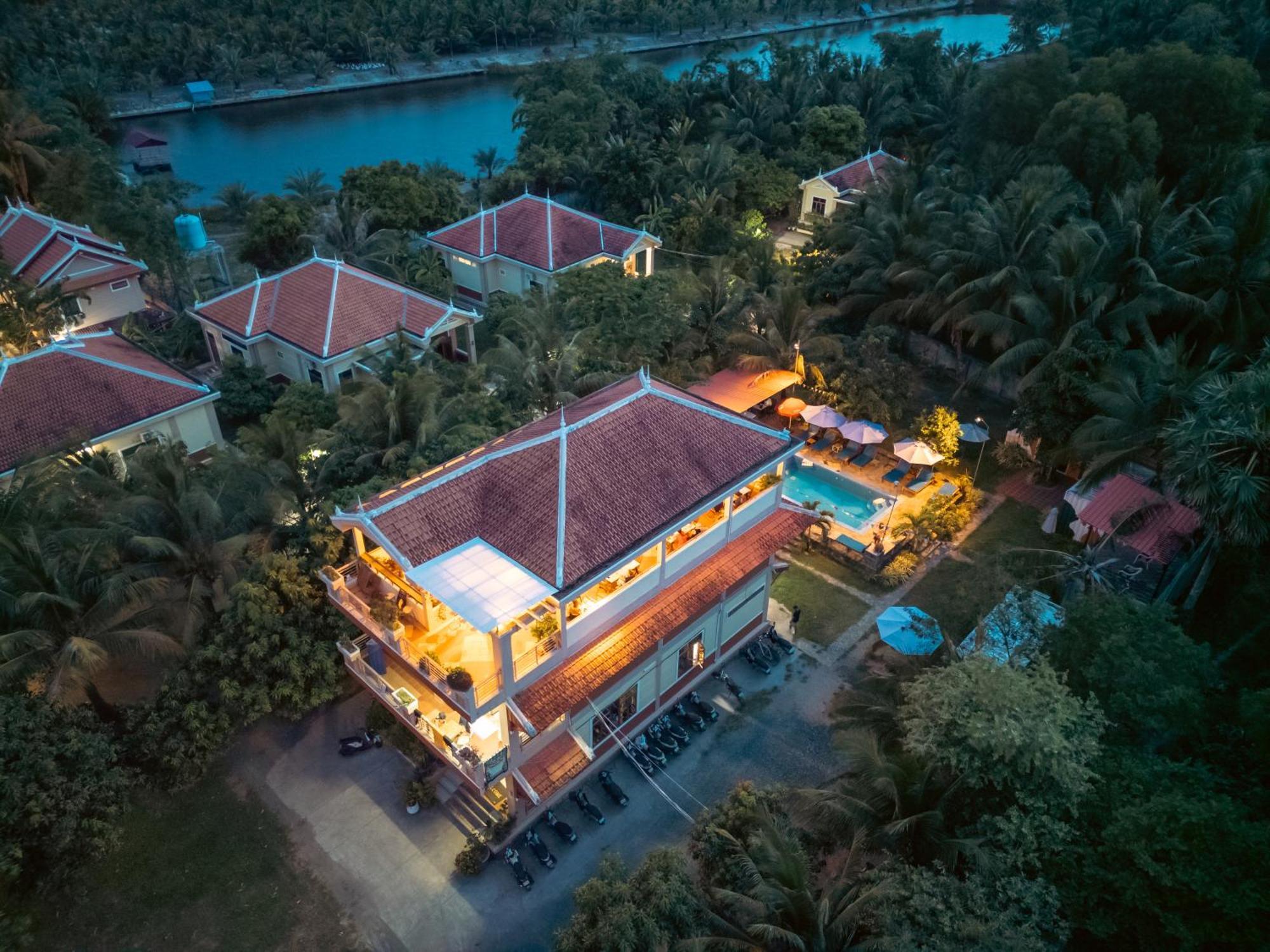Hostel Karma Traders Kampot Exterior foto